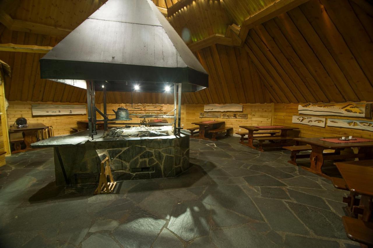 Harriniva Adventure Resort Муонио Экстерьер фото